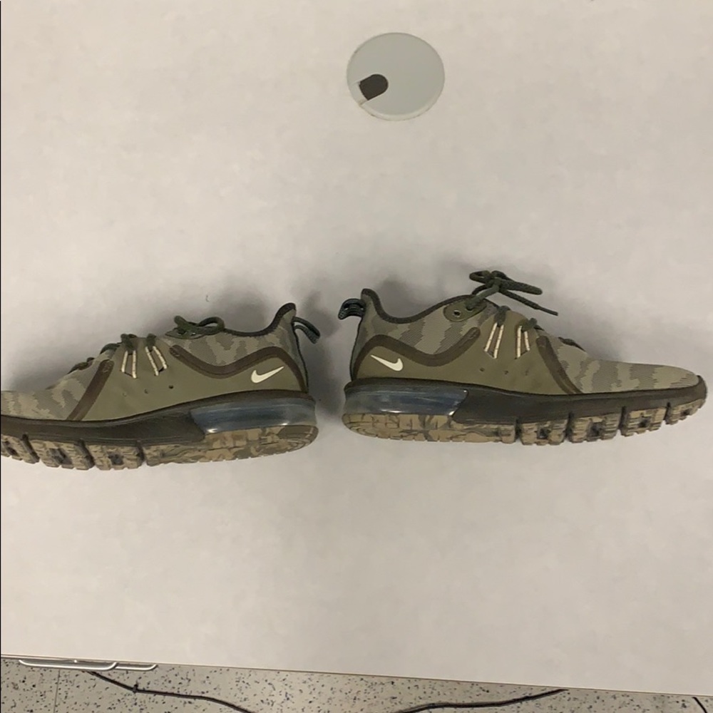 Nike Airmax Sequence 3 Size 8.5 - image 8